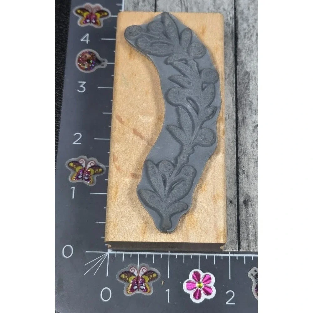 Stampendous Heirloom Bloom N118 2001 4X1.75 Rubber Stamp Wood #Q113